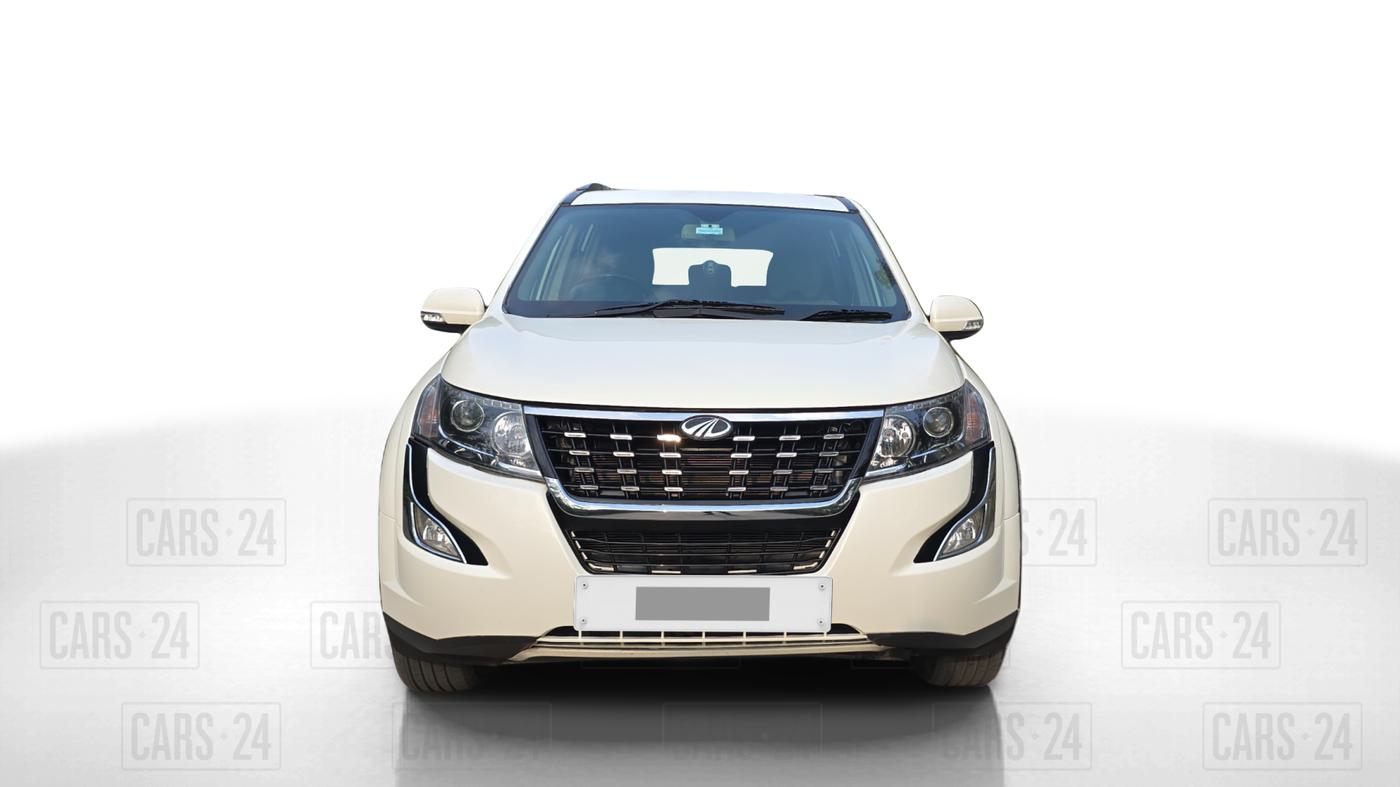 2017 Mahindra XUV500 W8 AT 1.99, Diesel, Automatic, 90,807 km, Front