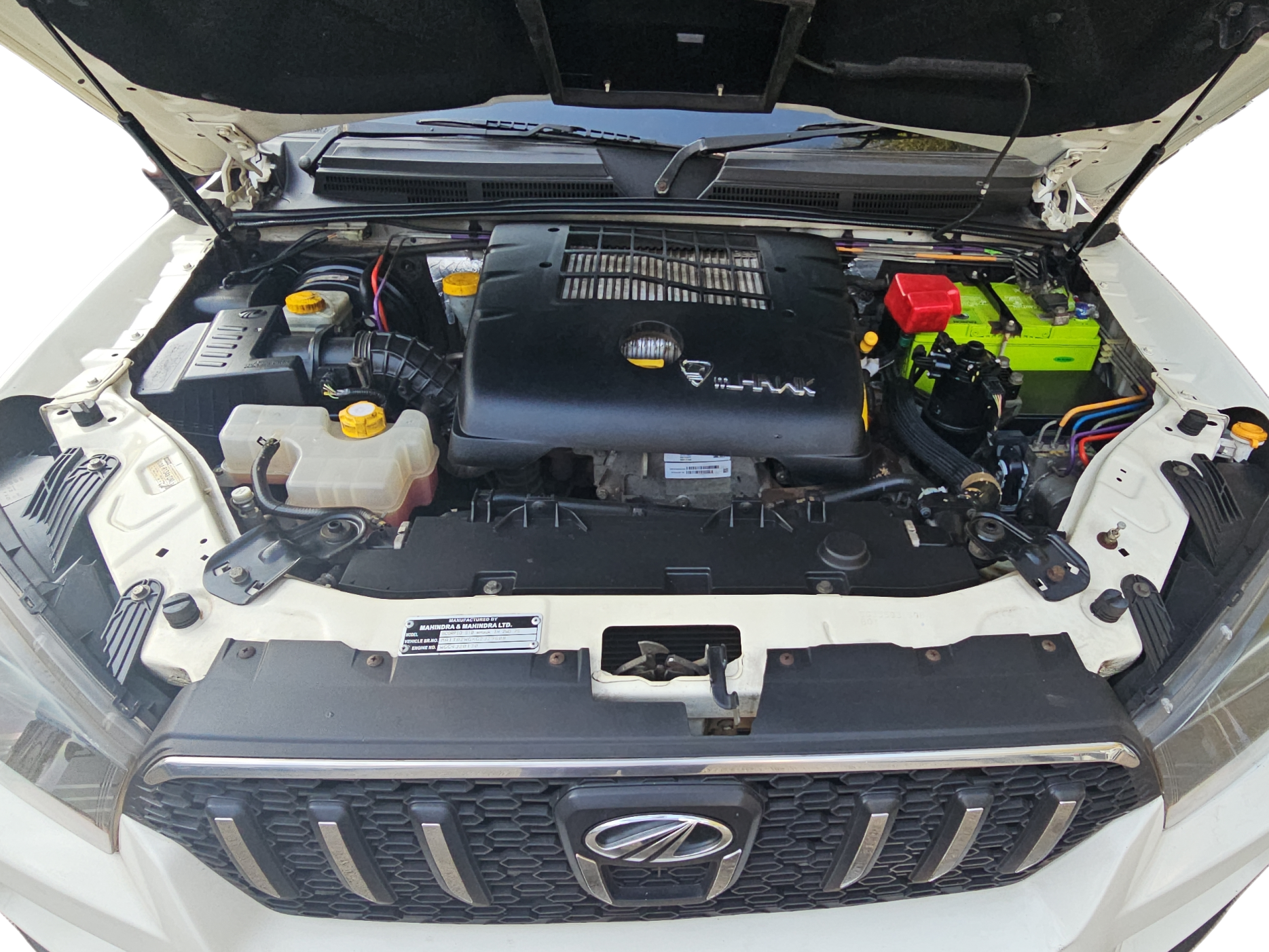 2016 Mahindra Scorpio S10 2WD INTELLI-HYBRID, Diesel, Manual, 65,634 km, Open Bonnet