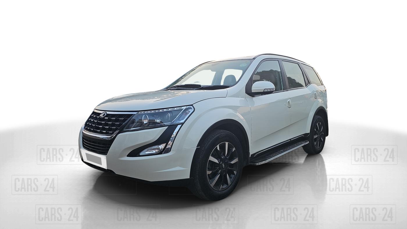 2018 Mahindra XUV500 W11(O), Diesel, Manual, 1,05,688 km, Left Front Diagonal