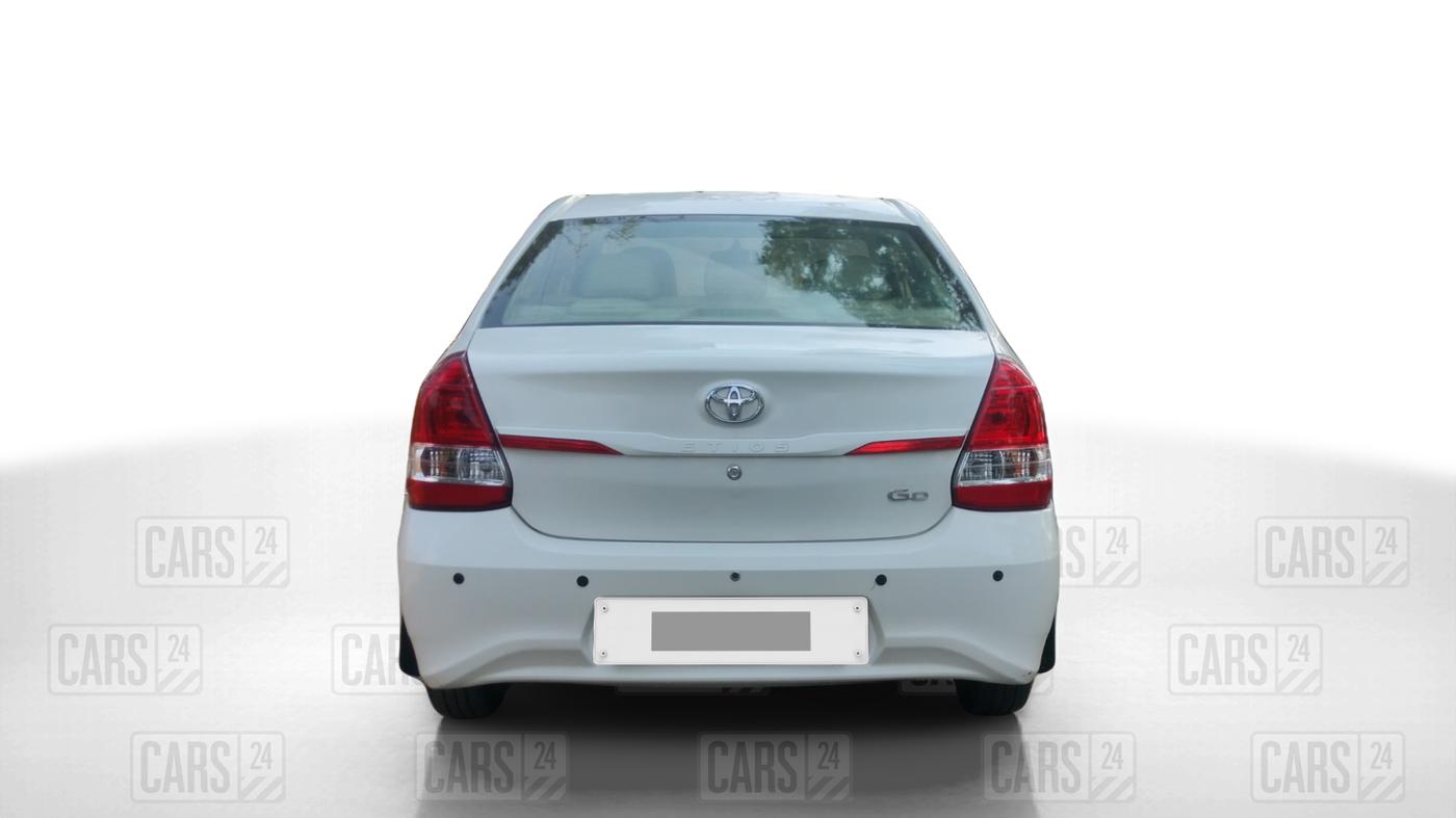 2017 Toyota Etios GD, Diesel, Manual, 83,256 km, Back/Rear