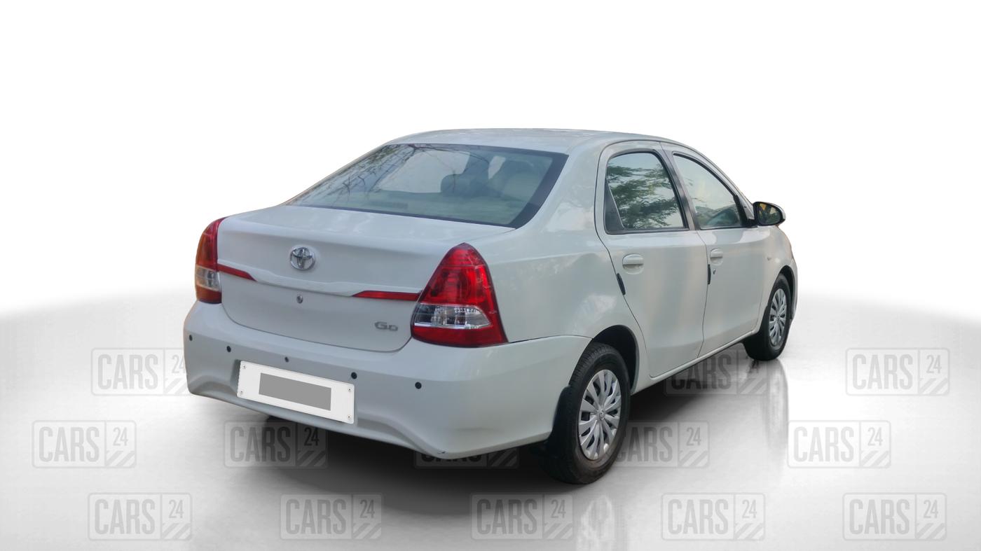 2017 Toyota Etios GD, Diesel, Manual, 83,256 km, Right Back Diagonal