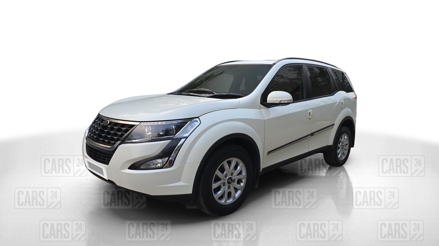 2019 Mahindra XUV500 W9, Diesel, Manual, 73,822 km, Left Front Diagonal