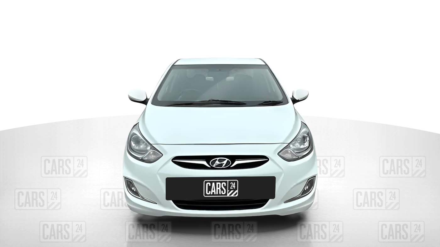 2012 Hyundai Verna FLUIDIC 1.6 CRDI SX, Diesel, Manual, 50,181 km, Front