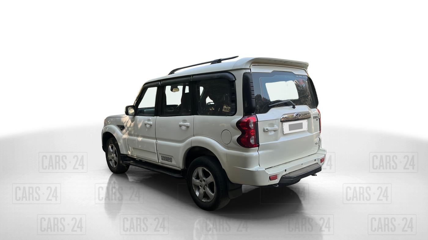 2018 Mahindra Scorpio S11 2WD, Diesel, Manual, 85,000 km, Left Back Diagonal