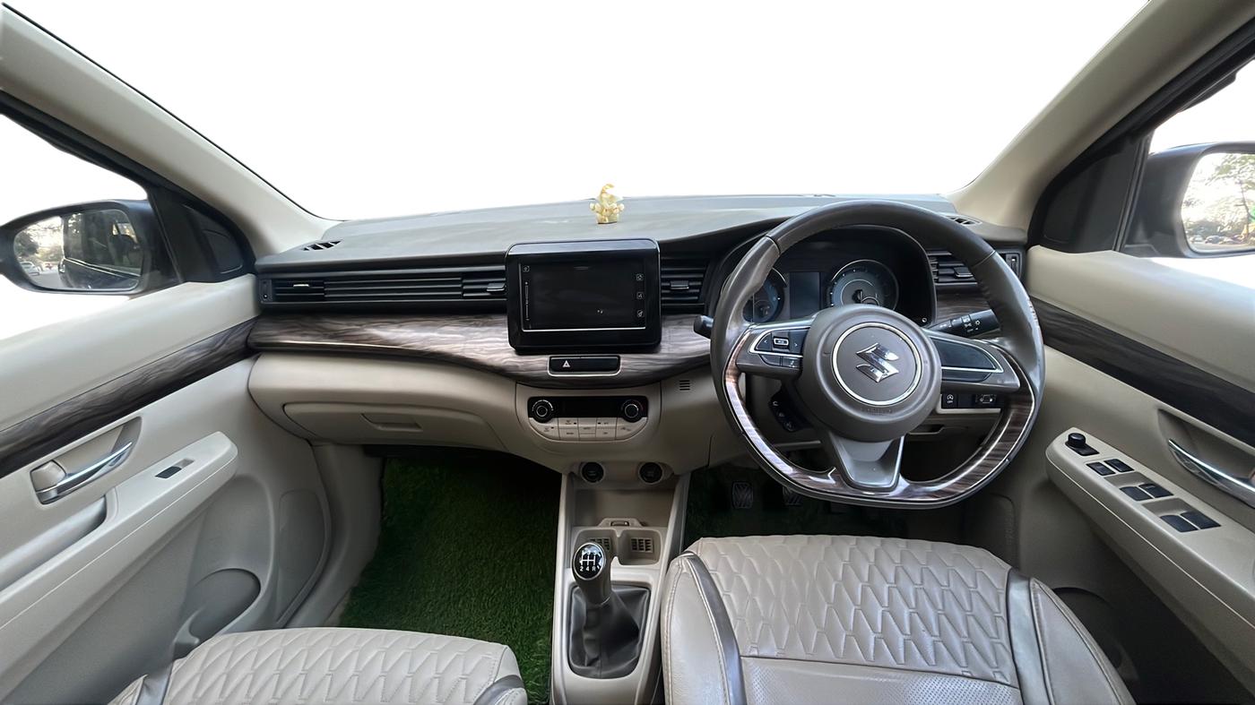2018 Maruti Ertiga ZXI, Petrol, Manual, 72,000 km, Dashboard