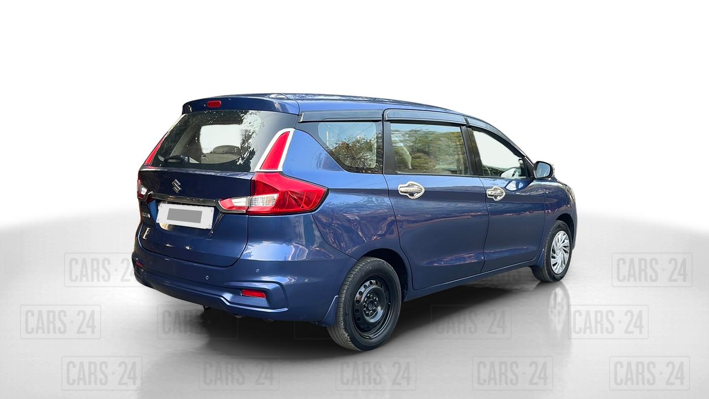 2018 Maruti Ertiga ZXI, Petrol, Manual, 72,000 km, Right Back Diagonal