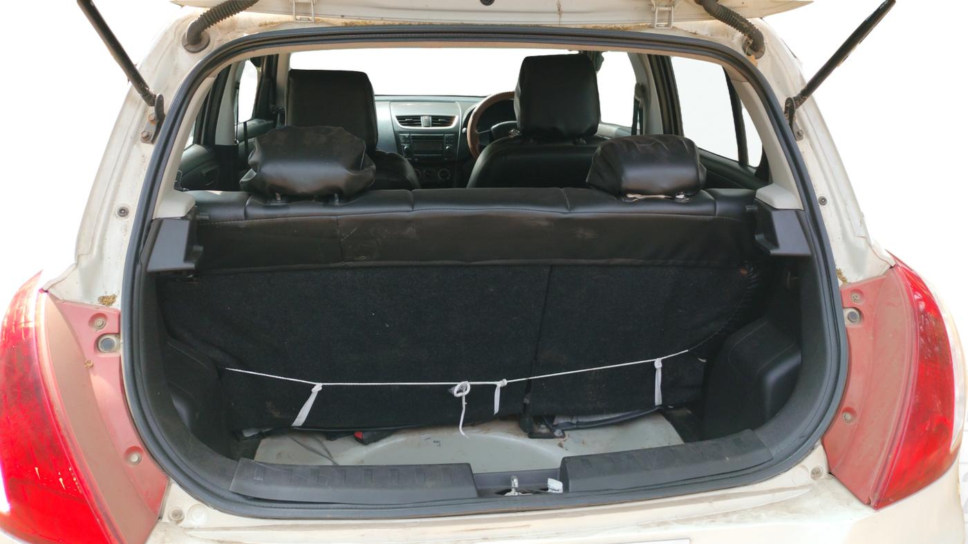 2016 Maruti Swift LXI, Petrol, Manual, 77,003 km, Boot Inside