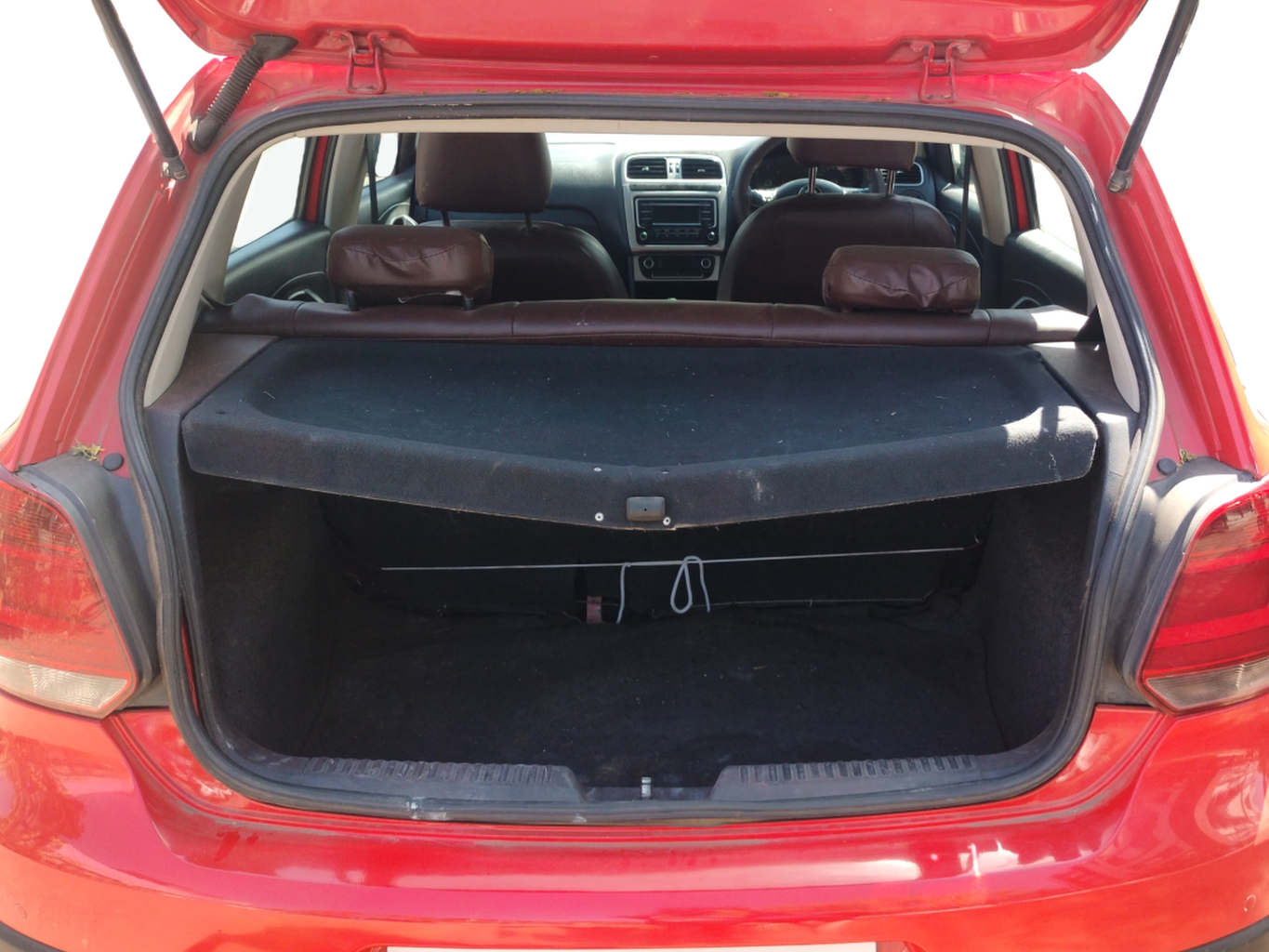 2015 Volkswagen Cross Polo HIGHLINE TDI, Diesel, Manual, 58,815 km, Boot Inside
