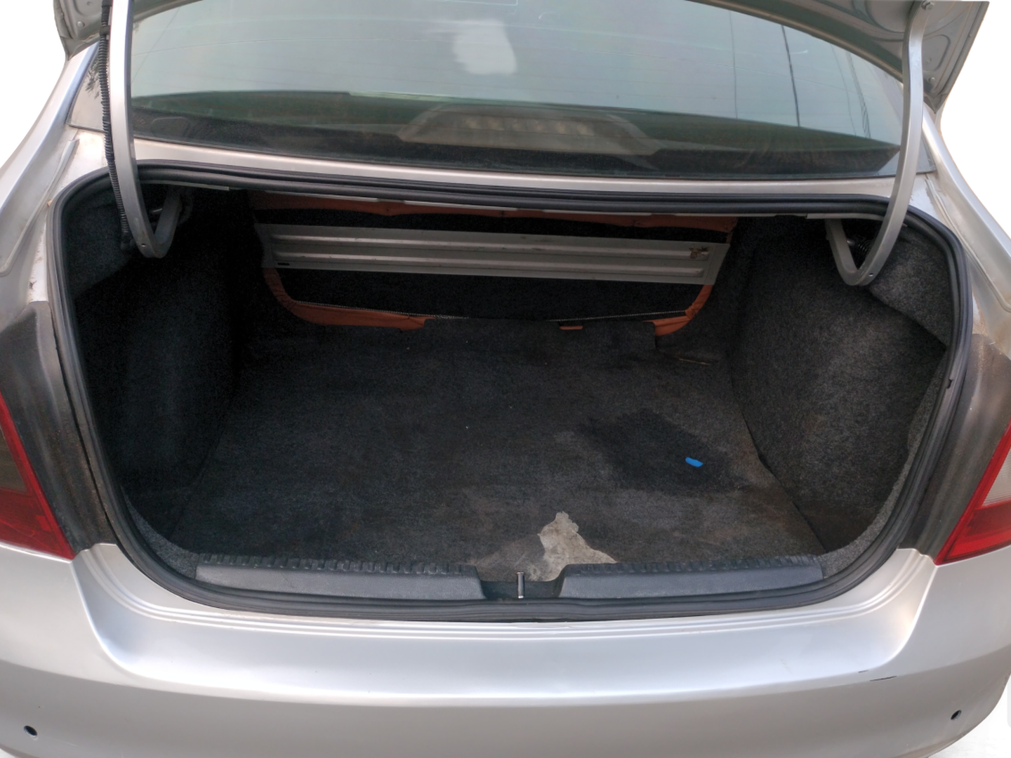 2015 Skoda Rapid 1.5 TDI CR ELEGANCE AT, Diesel, Automatic, 62,289 km, Boot Inside