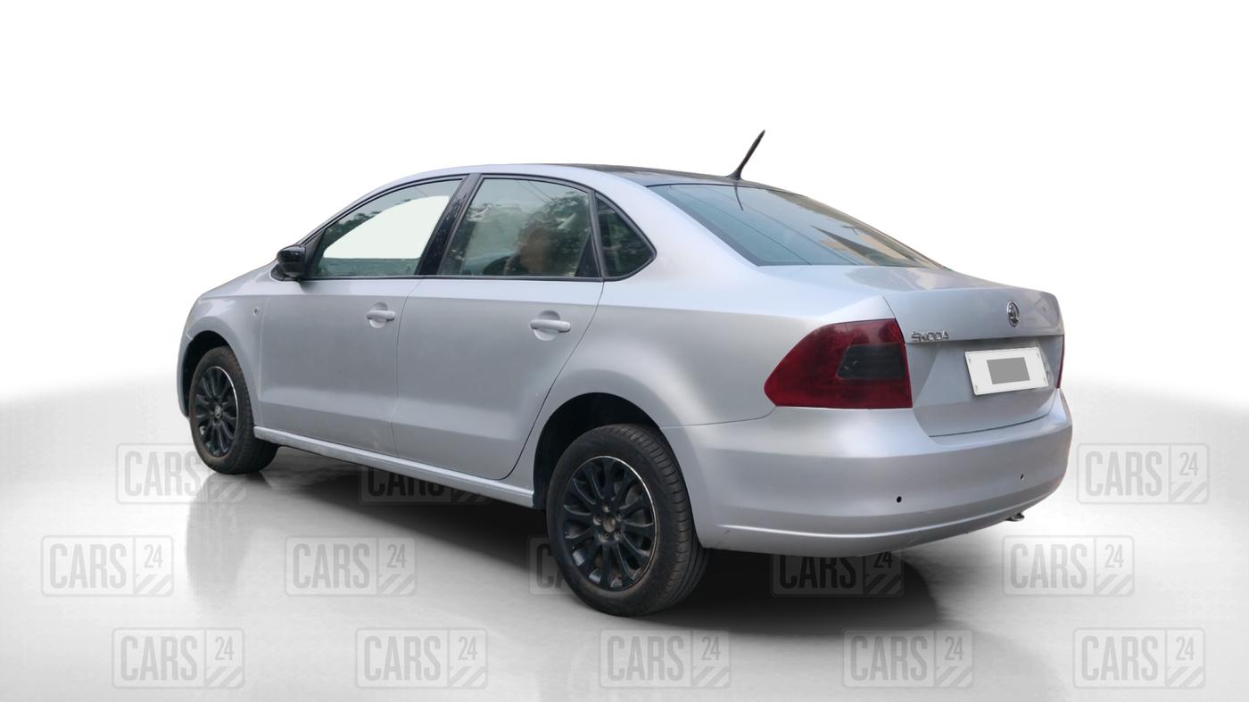 2015 Skoda Rapid 1.5 TDI CR ELEGANCE AT, Diesel, Automatic, 62,289 km, Left Back Diagonal