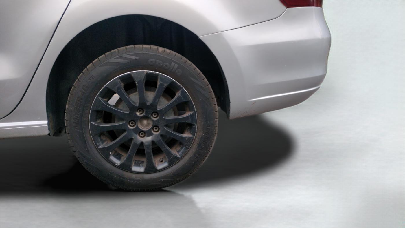 2015 Skoda Rapid 1.5 TDI CR ELEGANCE AT, Diesel, Automatic, 62,289 km, Left Rear Wheel