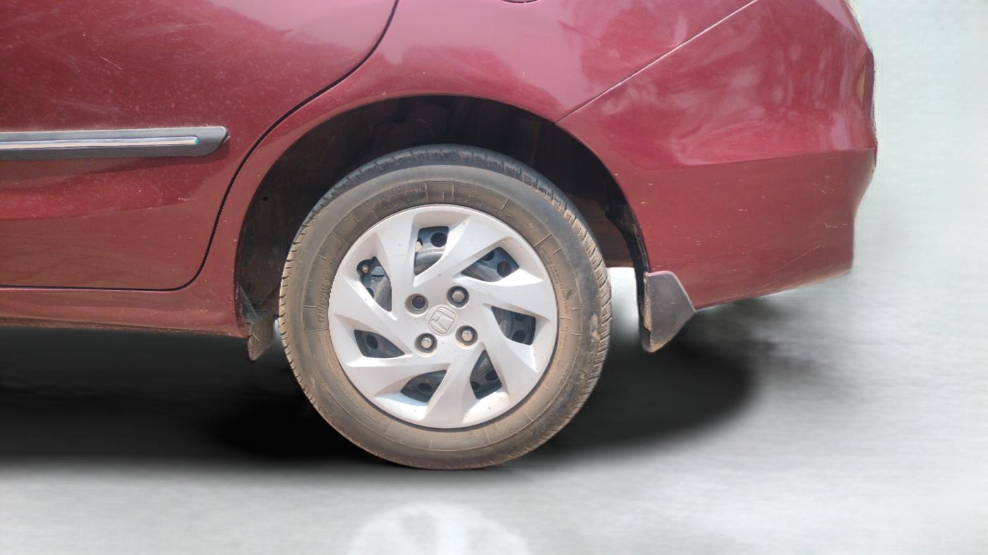 2014 Honda Amaze 1.5L I-DTEC SX, Diesel, Manual, 61,070 km, Left Rear Wheel