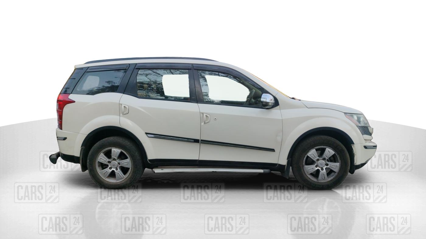2014 Mahindra XUV500 W8, Diesel, Manual, 76,293 km, Right Side View