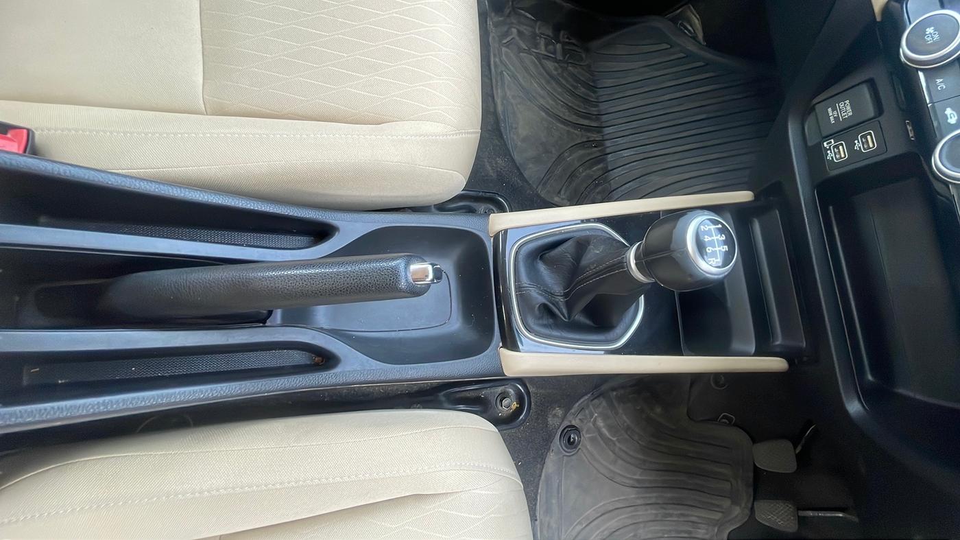 2020 Honda City 1.5L I-VTEC VX, Petrol, Manual, 56,084 km, Gear Lever