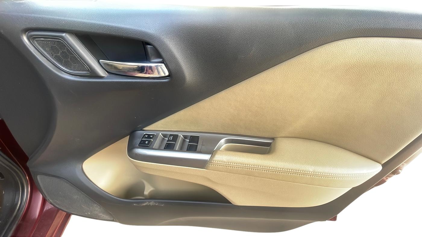 2014 Honda City 1.5L I-VTEC VX, Petrol, Manual, 49,121 km, Driver Side Door Panel Controls