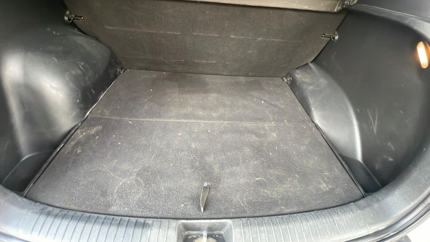 2018 Hyundai Creta S AT 1.6 DIESEL, Diesel, Automatic, 91,501 km, Boot Inside