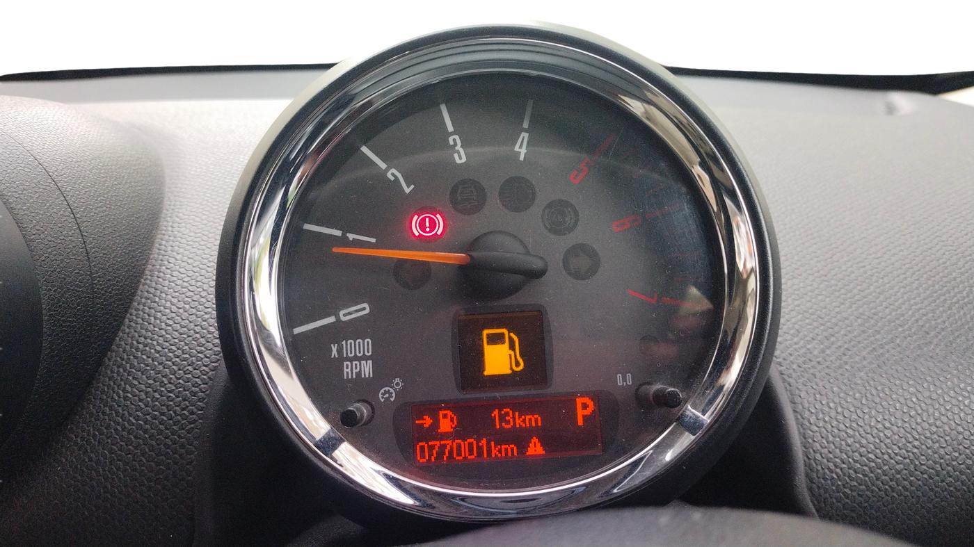 2016 BMW Mini COOPER D COUNTRYMAN, Diesel, Automatic, 77,001 km, Odometer Image