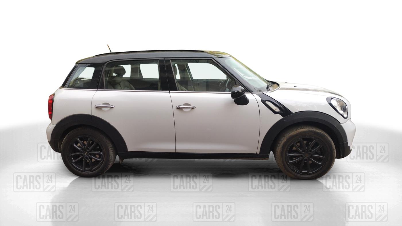 2016 BMW Mini COOPER D COUNTRYMAN, Diesel, Automatic, 77,001 km, Right Side View