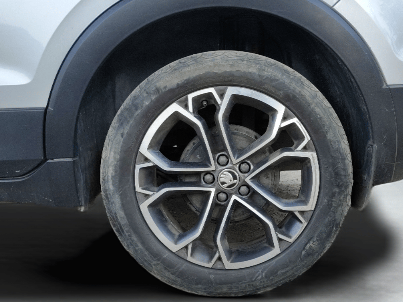 2021 Skoda KUSHAQ STYLE 1.0L TSI AT, Petrol, Automatic, 44,580 km, Left Rear Wheel