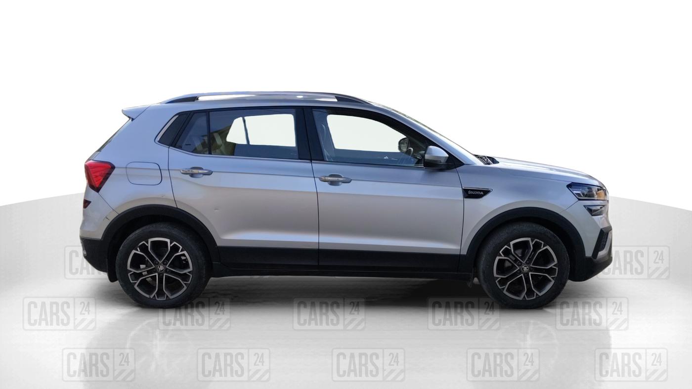 2021 Skoda KUSHAQ STYLE 1.0L TSI AT, Petrol, Automatic, 44,580 km, Right Side View