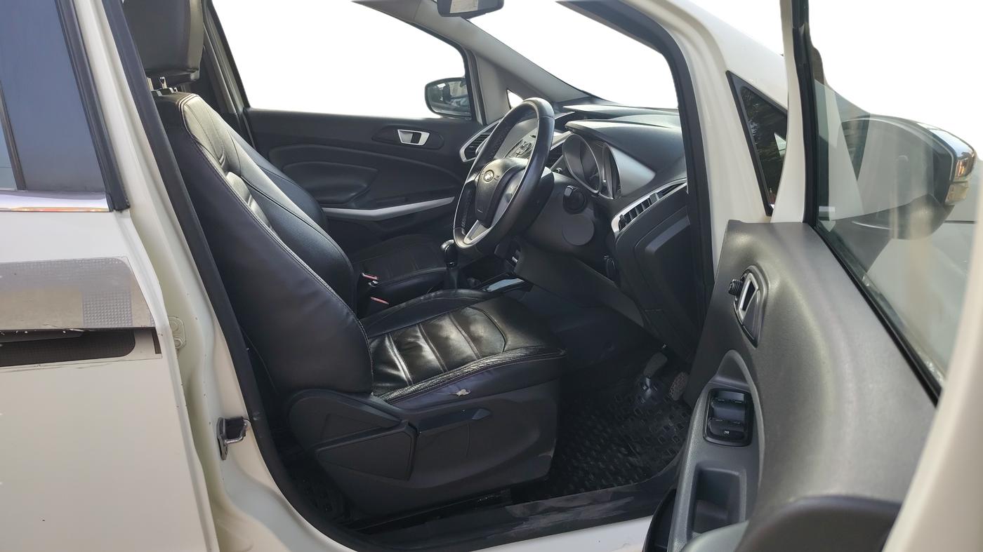 2015 Ford Ecosport TITANIUM 1.5L DIESEL, Diesel, Manual, 87,753 km, Right Side Front Door Cabin
