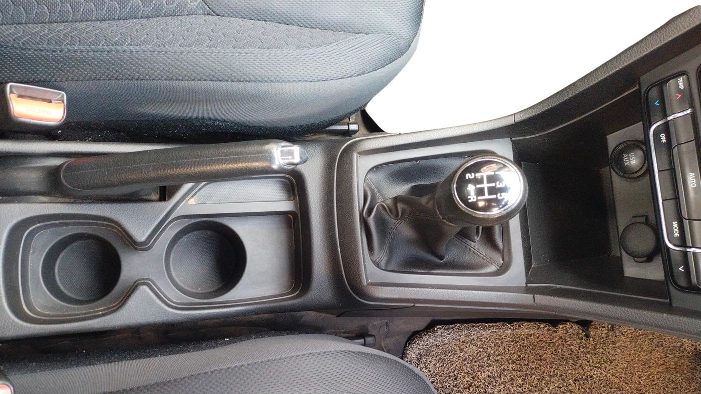 2019 Maruti Vitara Brezza ZDI, Diesel, Manual, 48,323 km, Gear Lever