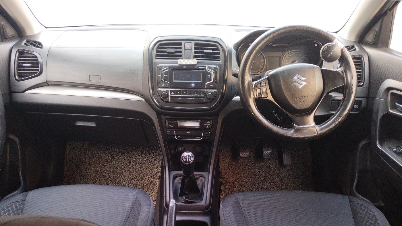 2019 Maruti Vitara Brezza ZDI, Diesel, Manual, 48,323 km, Dashboard