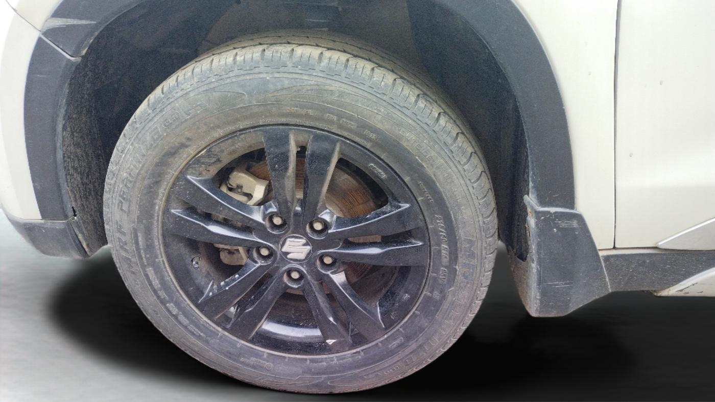 2019 Maruti Vitara Brezza ZDI, Diesel, Manual, 48,323 km, Left Front Wheel