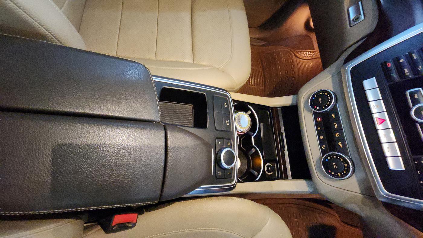 2015 Mercedes Benz Ml Class 250 CDI, Diesel, Automatic, 90,034 km, Gear Lever