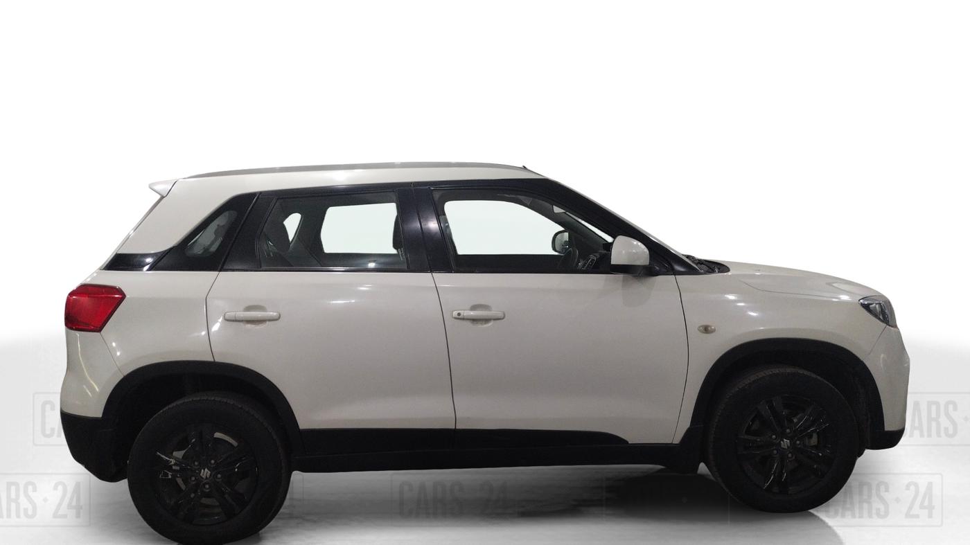2019 Maruti Vitara Brezza ZDI AMT, Diesel, Automatic, 42,140 km, Right Side View