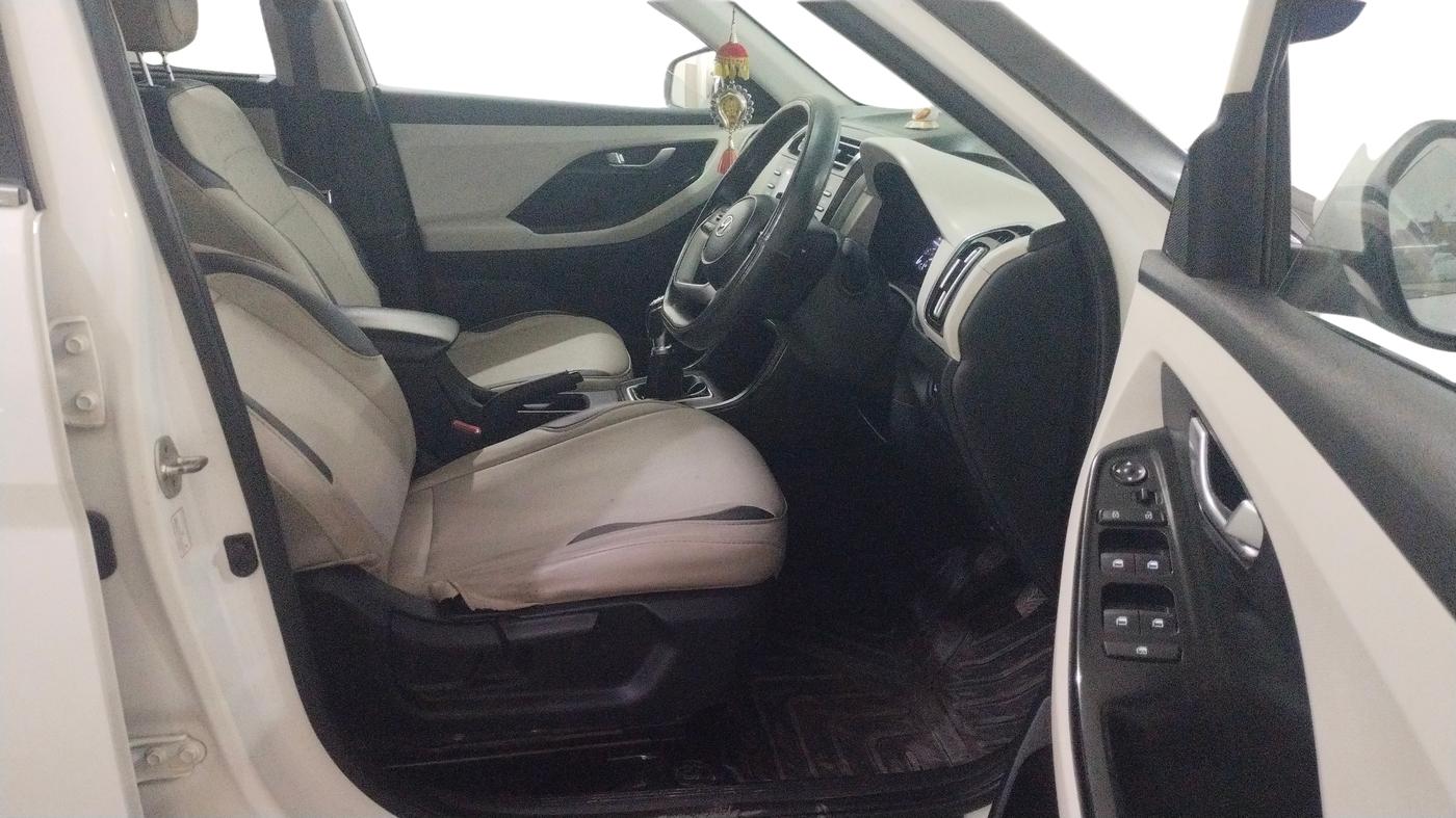 2021 Hyundai Creta S 1.5 DIESEL, Diesel, Manual, 73,158 km, Right Side Front Door Cabin