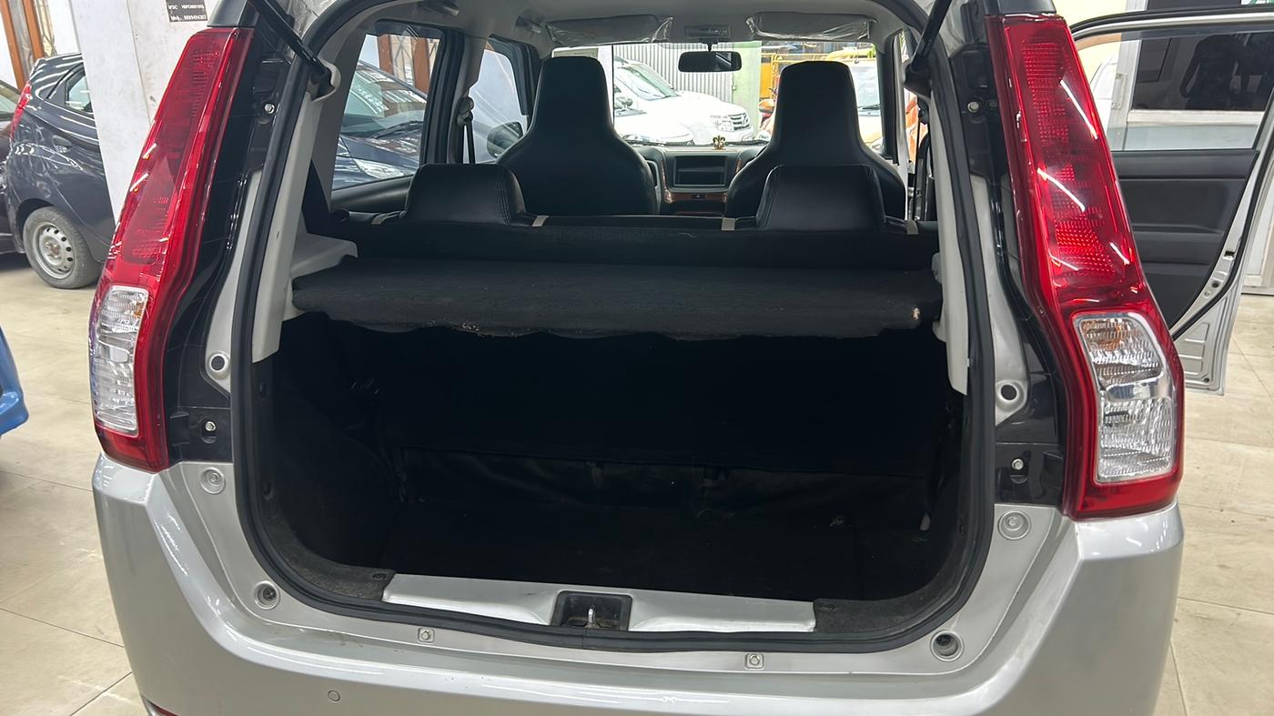 2022 Maruti New Wagon-R LXI 1.0, Petrol, Manual, 37,000 km, Boot Inside