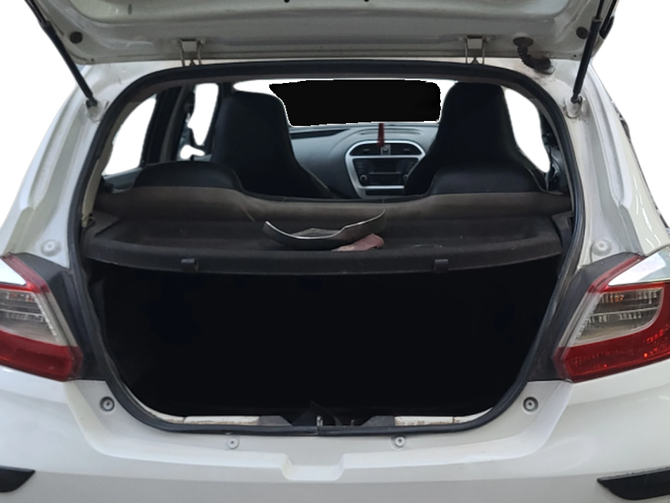 2017 Tata Tiago XT PETROL, Petrol, Manual, 72,000 km, Boot Inside