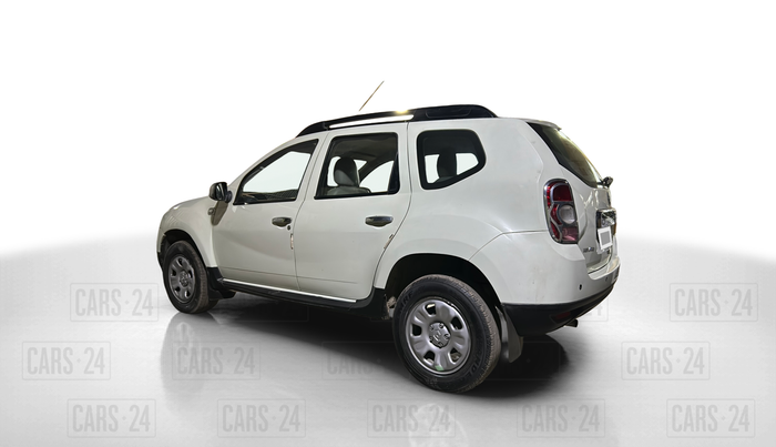 2014 Renault Duster 85 PS RXL DIESEL (OPT), Diesel, Manual, 68,000 km, Left Back Diagonal