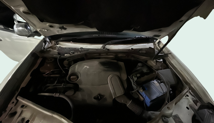 2014 Renault Duster 85 PS RXL DIESEL (OPT), Diesel, Manual, 68,000 km, Open Bonnet