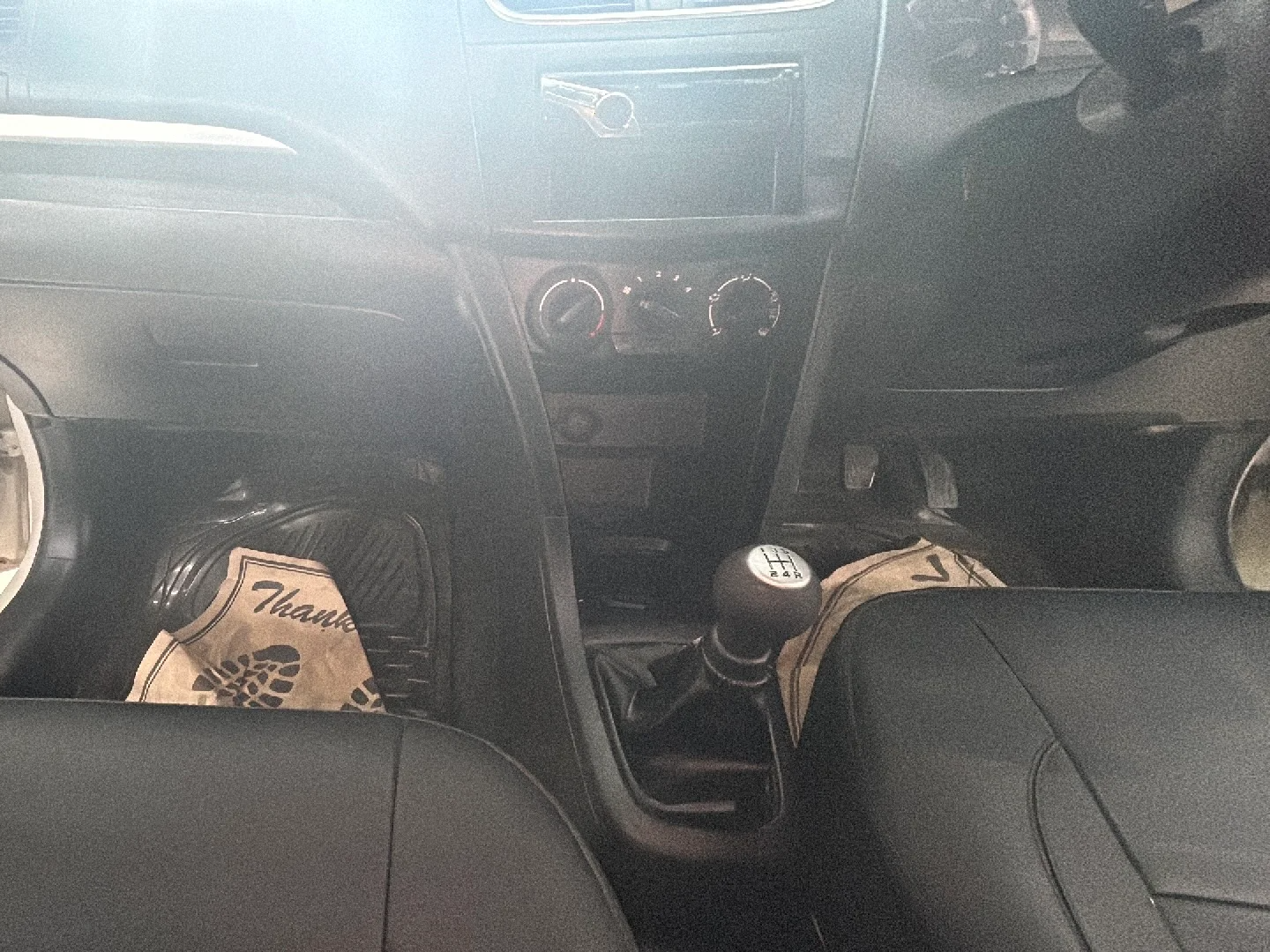 2013 Maruti Swift VXI, Petrol, Manual, 52,885 km, Gear Lever