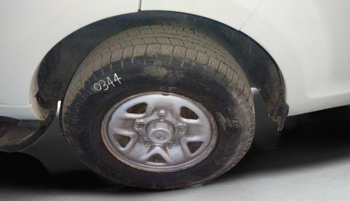 2013 Tata Safari Storme 2.2 LX 4X2, Diesel, Manual, 87,127 km, Left Rear Wheel