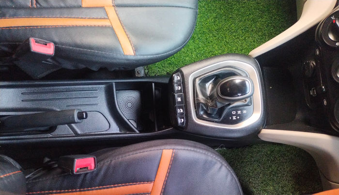 2019 Hyundai NEW SANTRO SPORTZ CNG, CNG, Manual, 46,859 km, Gear Lever