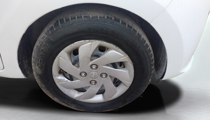 2019 Hyundai NEW SANTRO SPORTZ CNG, CNG, Manual, 46,859 km, Right Front Wheel