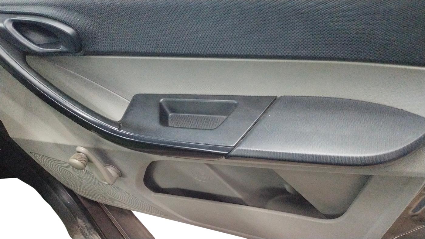 2021 Tata Tiago XT PETROL, Petrol, Manual, 53,236 km, Driver Side Door Panel Controls