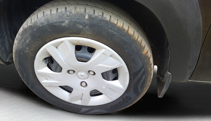 2021 Renault Kwid RXT 1.0 AMT (O), Petrol, Automatic, 35,086 km, Left Front Wheel