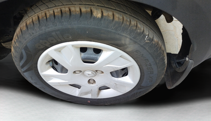 2021 Renault Kwid RXT 1.0 AMT (O), Petrol, Automatic, 35,086 km, Left Rear Wheel