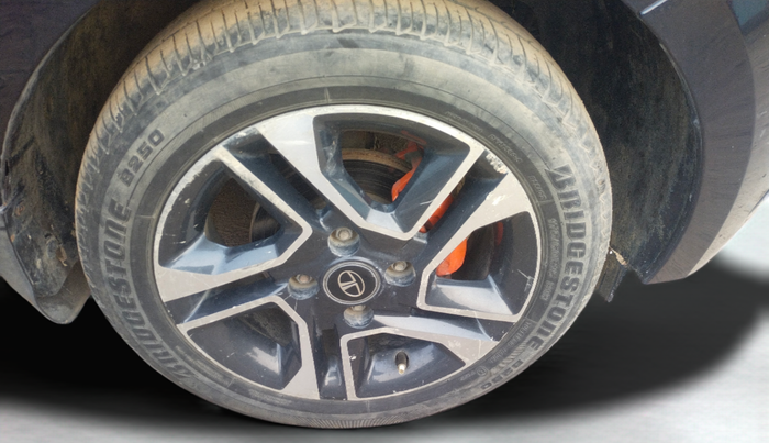 2018 Tata TIGOR XZ PLUS PETROL, Petrol, Manual, 49,269 km, Right Front Wheel