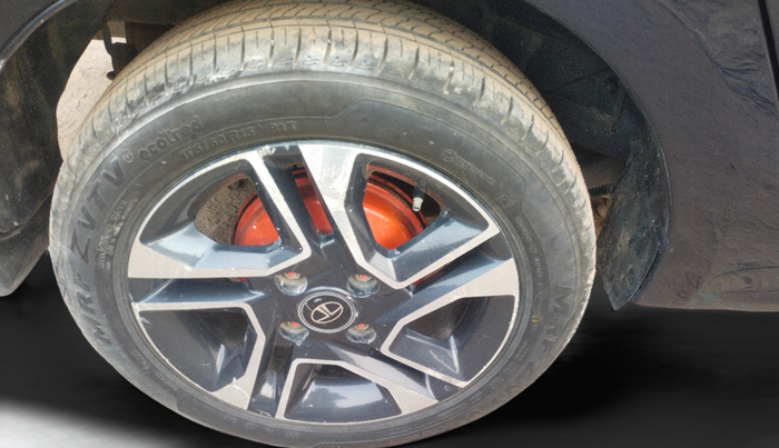 2018 Tata TIGOR XZ PLUS PETROL, Petrol, Manual, 49,269 km, Right Rear Wheel