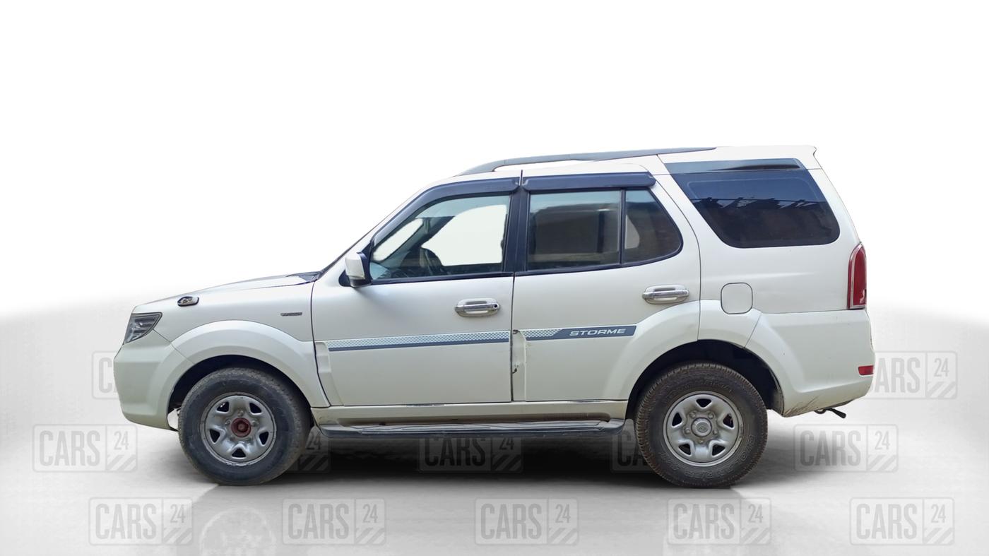 2016 Tata Safari Storme 2.2 EX 4X2, Diesel, Manual, 74,124 km, Left Side