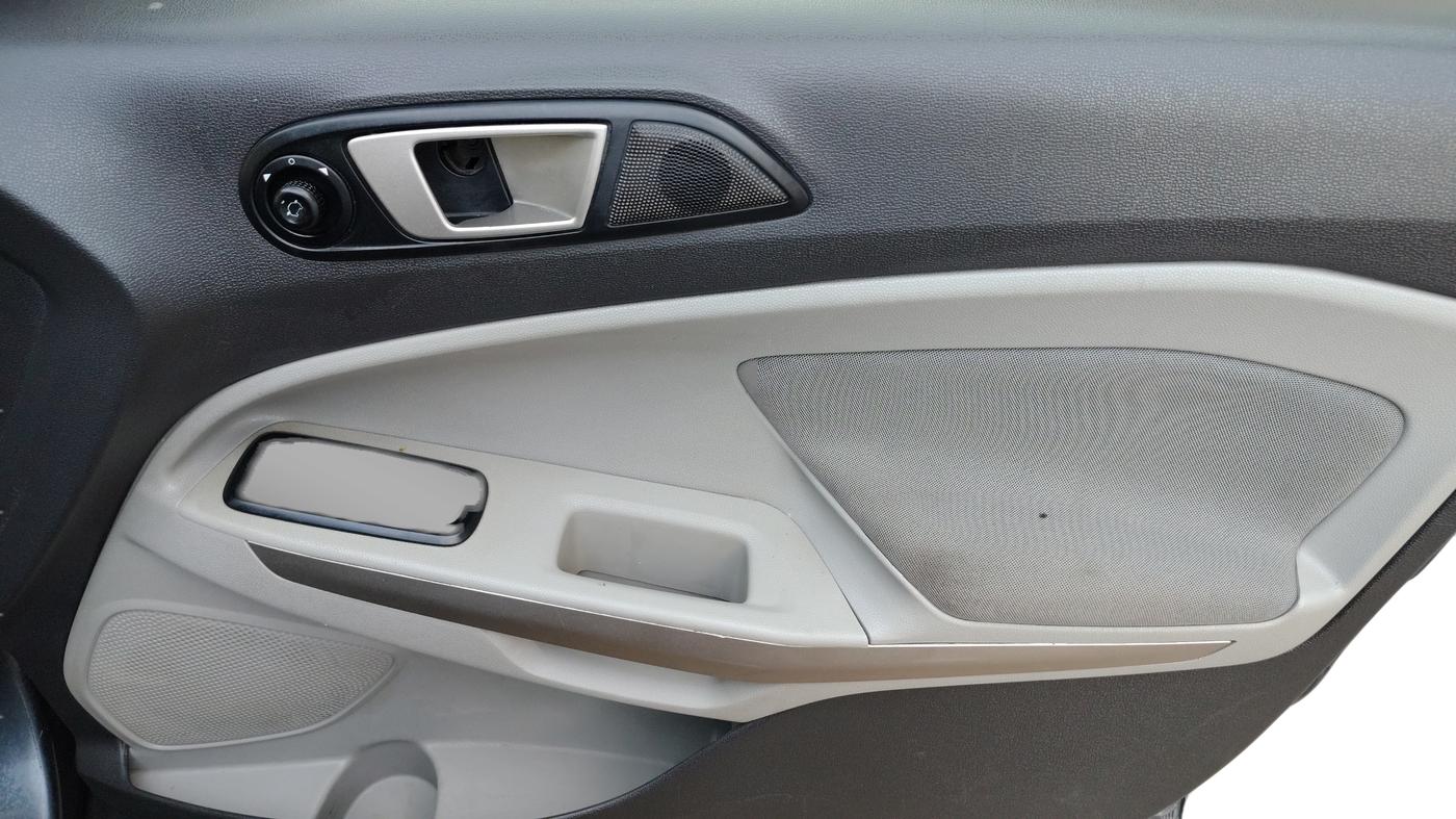 2013 Ford Ecosport TITANIUM 1.5L DIESEL, Diesel, Manual, 69,271 km, Driver Side Door Panel Controls