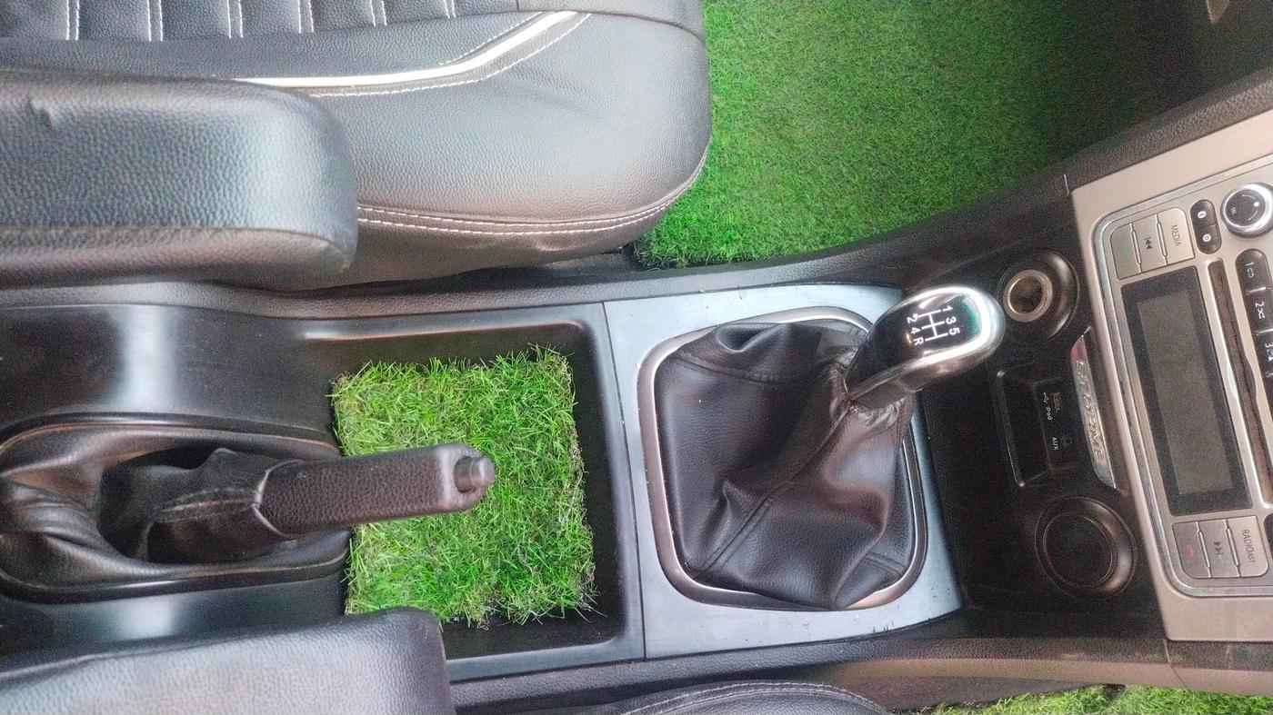 2015 Tata Safari Storme 2.2 EX 4X2, Diesel, Manual, 79,259 km, Gear Lever