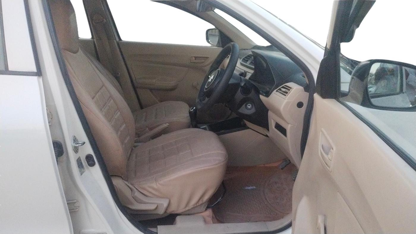 2018 Maruti Dzire LDI, Diesel, Manual, 67,253 km, Right Side Front Door Cabin