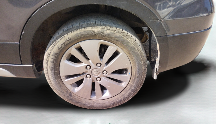 2016 Maruti S Cross ZETA 1.3, Diesel, Manual, 87,548 km, Left Rear Wheel