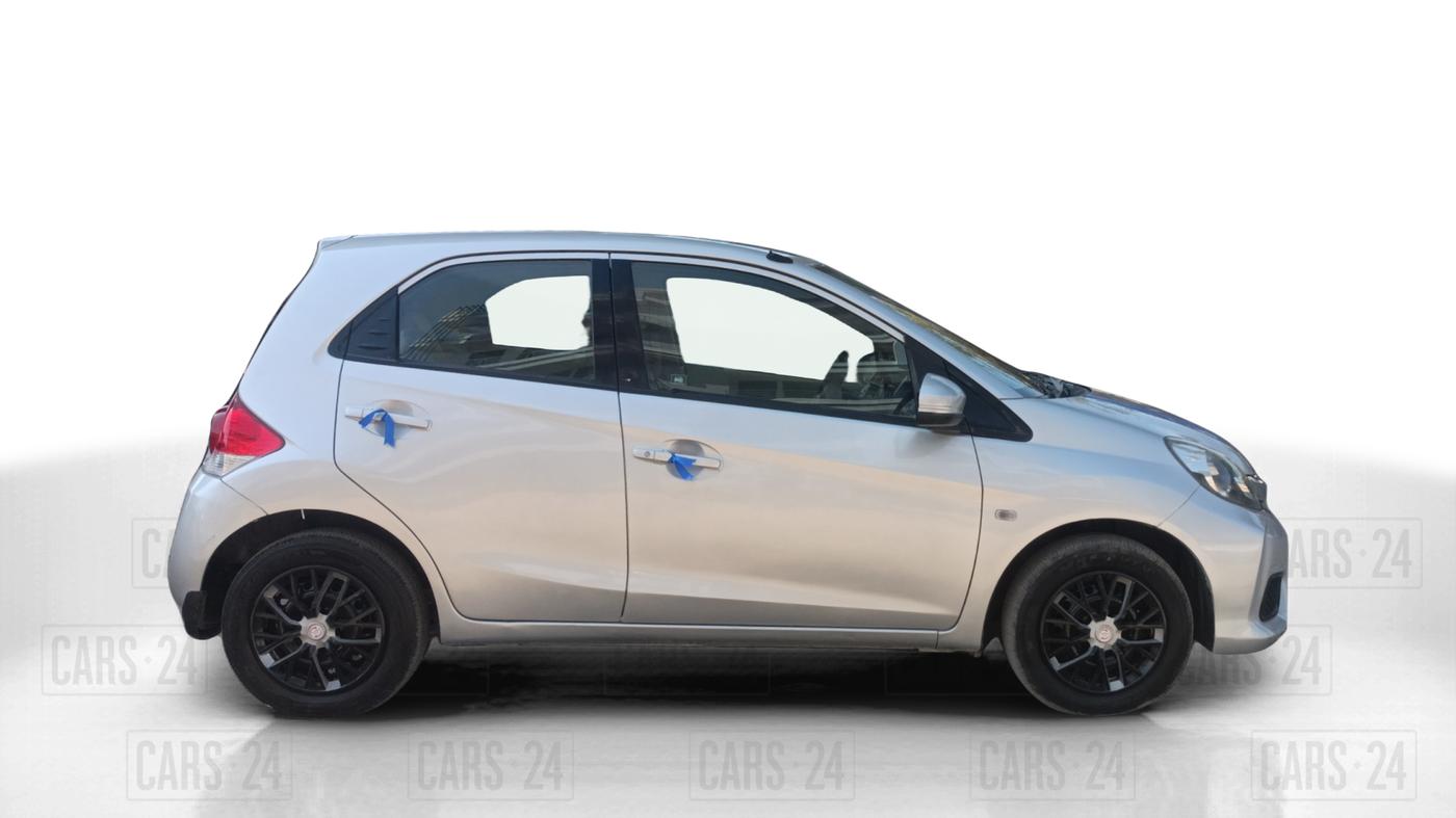 2017 Honda Brio S MT, Petrol, Manual, 30,360 km, Right Side View